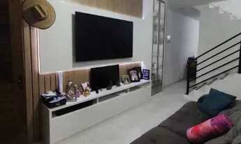 Imagem 4: Sobrado Geminado mobiliado com 2 suítes e 2 vagas de garagem em Joinville