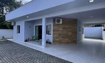 Imagem 3: Casa com 3 dormitórios sendo 1 suíte e 2 vagas - Praia do Ervino