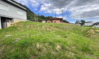 Imagem 3: Casa com 2 dormitórios e Terreno de 596,46m² em Rodeio/SC