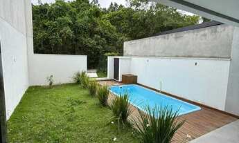 Imagem 7: Sobrado com 3 suítes e 2 vagas com piscina no São Francisco de Assis, Camboriú/SC