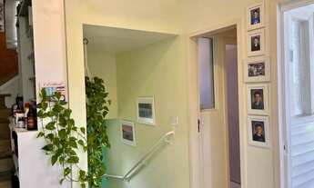 Imagem 4: Casa com 3 dormitórios sendo 2 suítes e 1 vaga, a 150m do mar em Bombinhas/SC