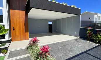 Imagem 5: Casa alto padrão 3 dormitórios sendo 1 suíte e 2 vagas de garagem em Palhoça/SC