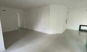 Imagem 5: Apartamento com 4 dormitórios sendo 4 suítes e 4 vagas de garagem em Itapema/SC