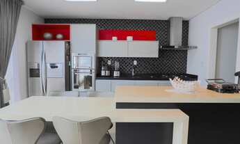 Imagem 5: Apartamento com 3 dormitórios sendo 1 suíte e 2 vagas de garagem em Balneário Camboriú/SC