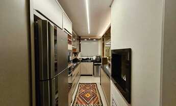 Imagem 7: Apartamento com 4 dormitórios sendo 2 suítes e 4 vagas de garagem no Centro de Balneário C