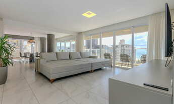 Imagem 2: Apartamento com 4 dormitórios à venda sendo 3 suítes, 217.64 m² por - R$ 7.100.000,00 - Pr