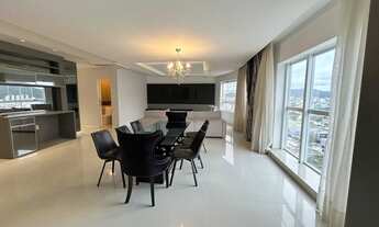 Imagem 7: Apartamento com 4 dormitórios sendo 4 suítes e 3 vagas de garagem em Balneário Camboriú/SC