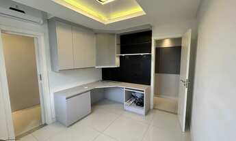 Imagem 6: Apartamento com 4 dormitórios sendo 4 suítes e 3 vagas de garagem em Balneário Camboriú/SC