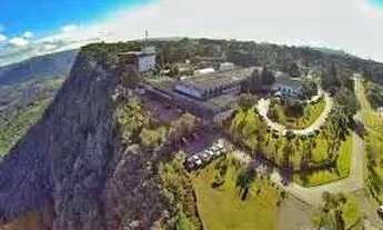 Imagem 6: Apartamento com 1 suíte e 1 vaga de garagem em Canela/RS