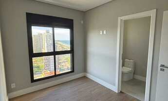 Imagem 6: Apartamento com 3 dormitórios sendo 3 suítes e 2 vagas de garagem em Balneário Piçarras/SC