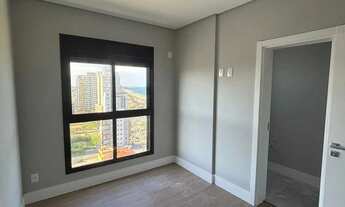 Imagem 5: Apartamento com 3 dormitórios sendo 3 suítes e 2 vagas de garagem em Balneário Piçarras/SC