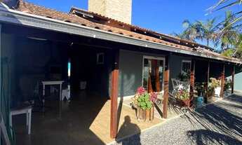 Imagem 5: Casa com 2 dormitórios e 1 vaga de garagem em São Francisco do Sul/SC