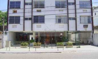 Imagem: Próximo a Rua 22 de Novembro. Detalhes