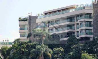 Imagem 3: Chacara Froes, 4 dormitórios, 3 suíte, 2 banheiro, 3 vagas na garagem, 256M² de Área Const