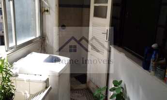 Imagem 2: Ótimo ap. perto de tudo, todo original, com 3 quartos, sem elevador 1 vaga