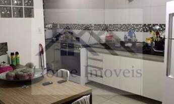 Imagem 2: Apt térreo, no Fonseca, prox .ao Colégio José Bonifácio e da ponte . 2 qts , 1 st ,área