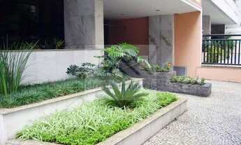 Imagem 2: Apartamento 2 quartos com suíte, 01 vaga, próximo da praia, comércios e transportes