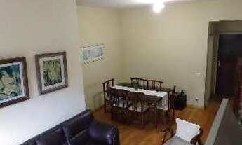 Imagem: Icaraí, miolo, 1ª quadra, sol da manhã