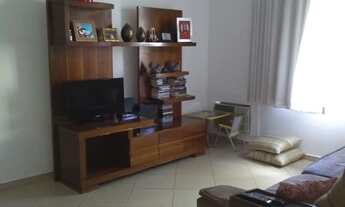 Imagem 3: Apto reformado, frente, sol da manhã, 2 quartos, sala cozinha, dep. completa, 1 vaga