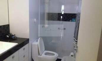 Imagem 2: Quadra da praia, próximo ao mercado Princesa e Moreira César, Ed.Clamax