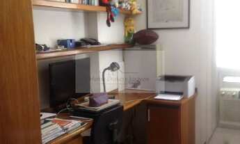 Imagem 7: Rua Mem de Sá - próximo Campo São Bento - vasto comércio - próximo a colegios