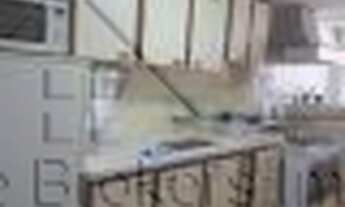 Imagem 7: Na quadra Praia , perto do vasto comércio ,condução , Ap , sol da manhã, 2 qts, 1 st de