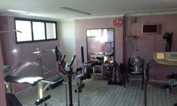 Imagem 4: Excelente ap em Icaraí composto de 2q, banheiro social, dep completa, 1 vaga, lazer comple