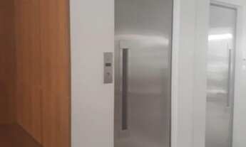 Imagem 5: Melhor preço, 4 quartos, todo reformado com armários da Dellano, frente, sol da manhã, 1 v