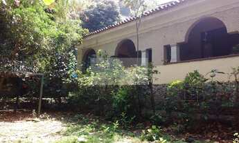 Imagem 6: Casa residencial, 3 dormitórios, 2 banheiro, 1 vaga na garagem, 260M² de Área Construída