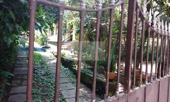 Imagem 7: Casa residencial, 3 dormitórios, 2 banheiro, 1 vaga na garagem, 260M² de Área Construída