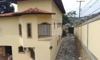 Imagem: Casa residencial em São Francisco om 5