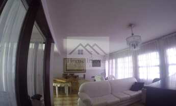 Imagem: Casarão a 50 m da praia de Camboinhas