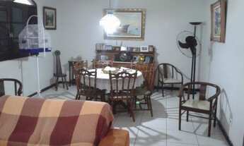 Imagem: Casa espetacular na rua da Michelin em Piratinga