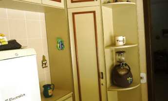 Imagem 2: Excelente casa condomínio.3 quartos(3 suítes).Piscina.Próx Av Central.3 vagas