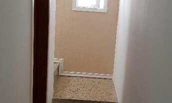 Imagem 2: CASA ______, 3 dormitórios, 1 suítes, 1 banheiros, 1 vaga na garagem, 121M² de Área Constr