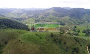 Imagem 5: Sítio em São Francisco Xavier, com nascente de água