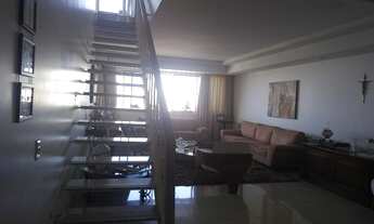 Imagem 2: Edf. Violeta, 4 dormitórios, 2 suíte, 1 banheiros, 3 vagas na garagem, 10M² de Área Constr