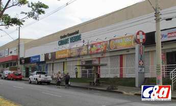 Imagem 2: Centro comercial cidade verde