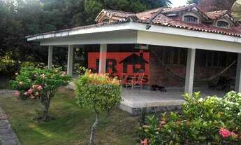 Imagem: Casa à Venda em Centro