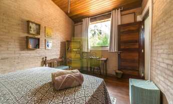 Imagem: CASA COM PISCINA