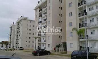 Imagem 3: ![CDATA[Apartamento no Residencial Palladium no 4º andar no Centro de Penha.]]