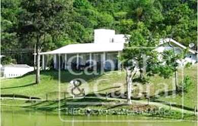 Imagem 6: Casa de alto padrão em condomínio fechado 05 dormitórios e 04 vagas de garagem