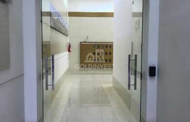 Imagem 2: ![CDATA[Sala Comercial para locação no Ed Z Commerce no centro de Brusque!]]