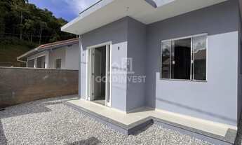 Imagem: ! CDATA Casa semi-mobiliada com 2 quartos