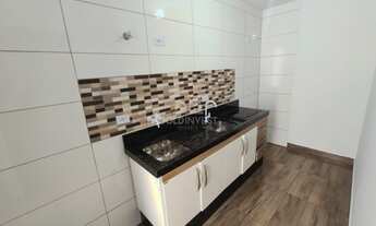 Imagem 7: ![CDATA[Apartamento com 1 suíte no bairro Santa Terezinha próximo a UNIFEBE!]]