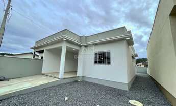 Imagem: ! CDATA Casa com 2 quartos, no bairro Pomerania