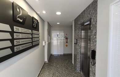 Imagem 4: ![CDATA[Sala comercial no bairro Santa Rita com área de 81,00m²!!!]]