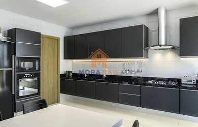 Imagem 3: ![CDATA[Apartamento Alto Padrão em construção no Centro]]