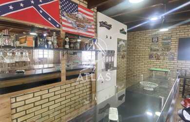 Imagem 4: ![CDATA[LINDO SÍTIO A 10 MINUTOS DO CENTRO DE BRUSQUE.]]