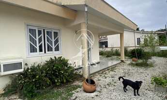 Imagem 5: ![CDATA[CASA NO BAIRRO PRIMEIRO DE MAIO]]